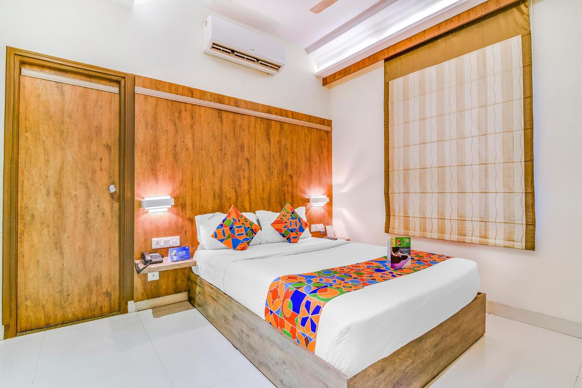 Fabhotel Arastu Nampally Haidarábád Kültér fotó