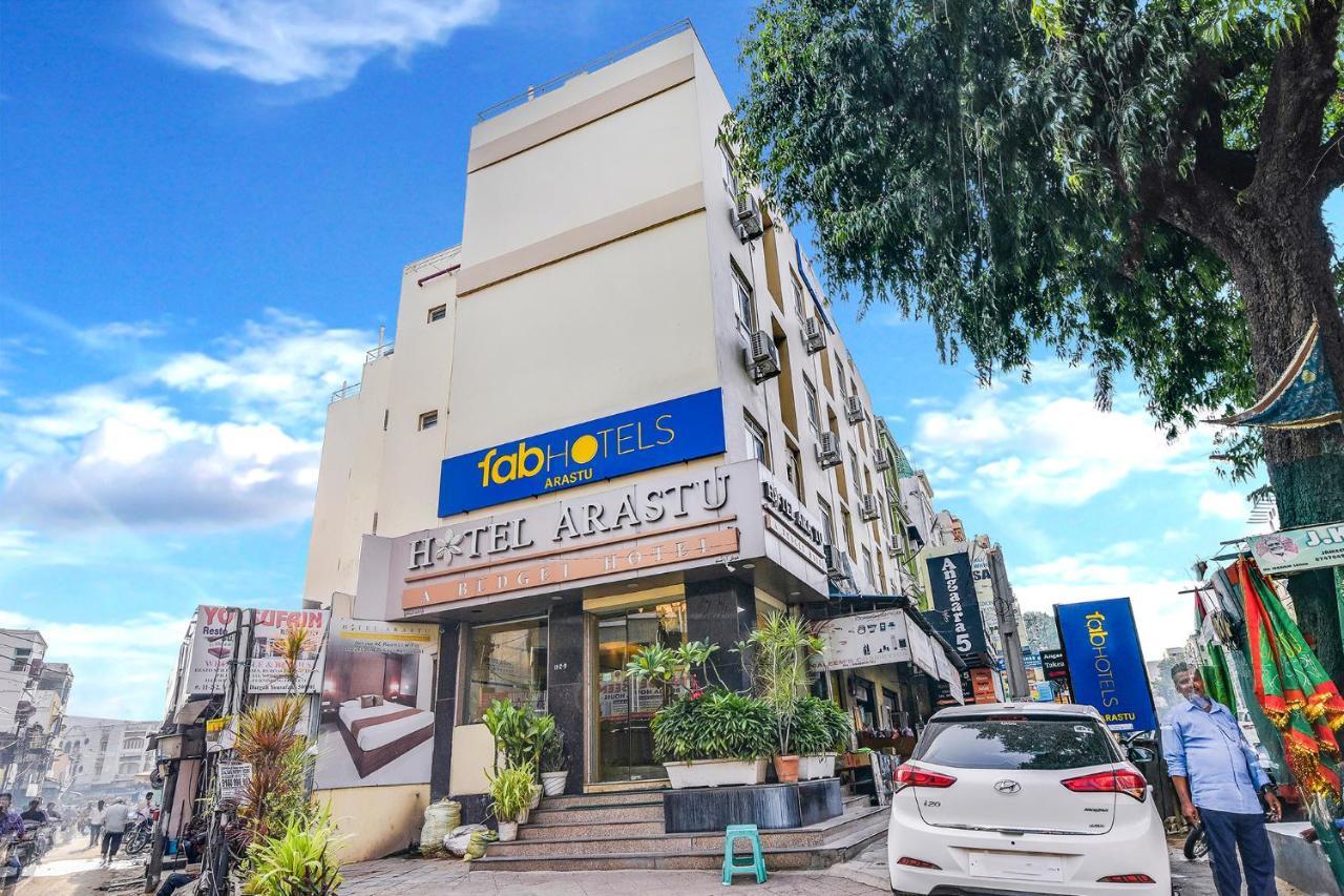 Fabhotel Arastu Nampally Haidarábád Kültér fotó