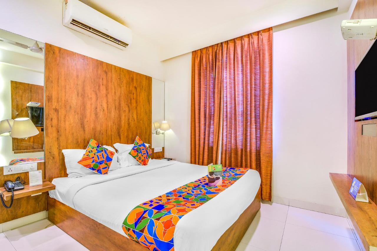 Fabhotel Arastu Nampally Haidarábád Kültér fotó