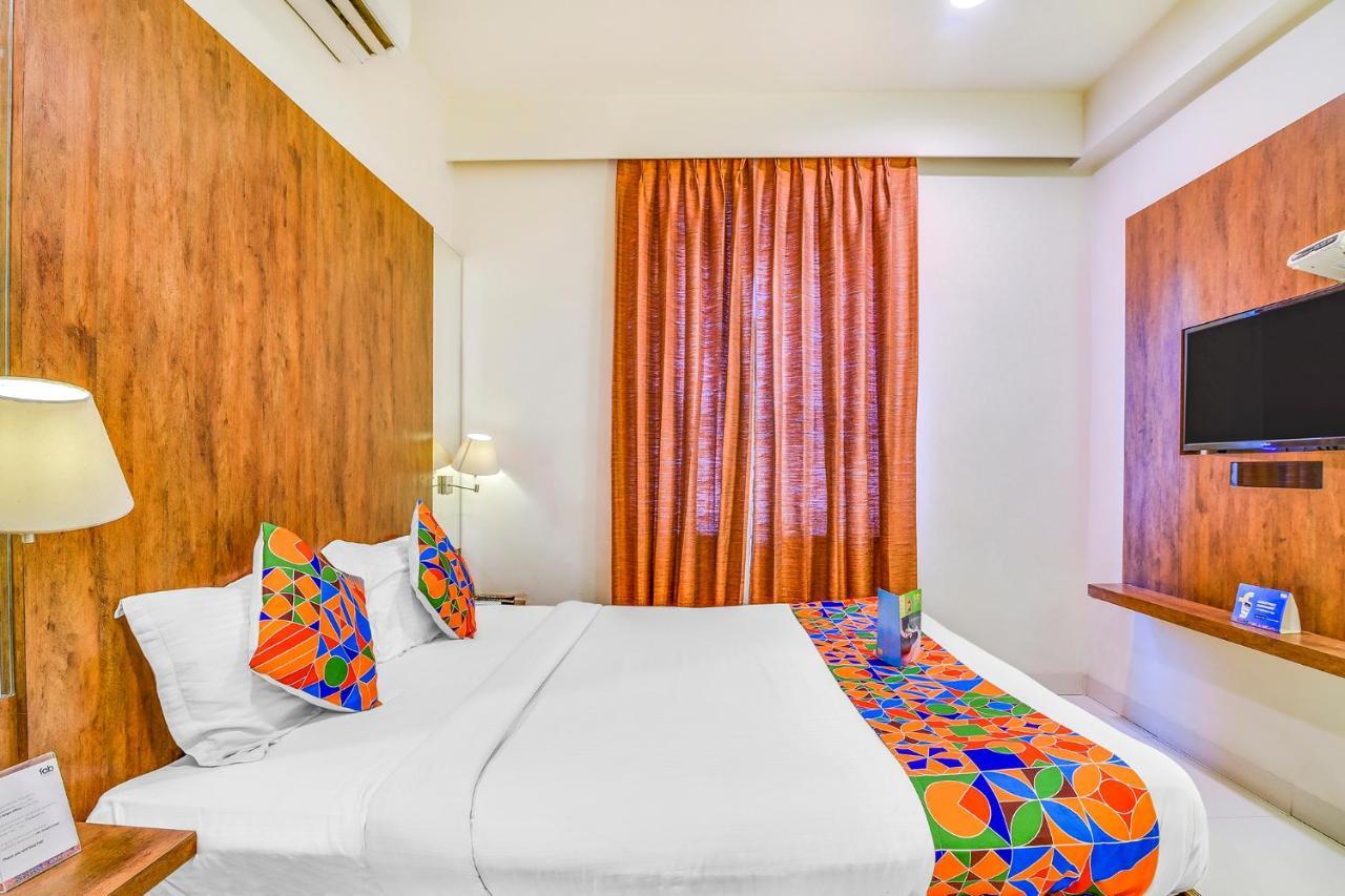 Fabhotel Arastu Nampally Haidarábád Kültér fotó